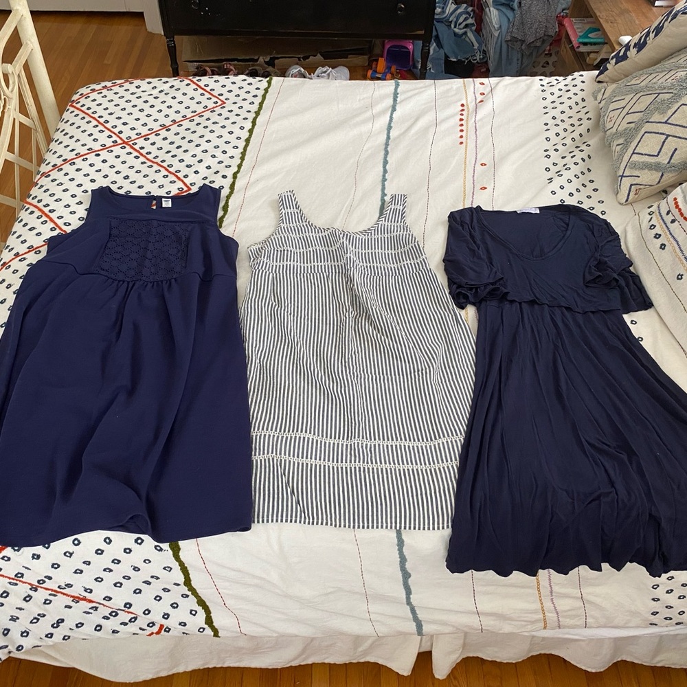Lot of 3 maternity dresses